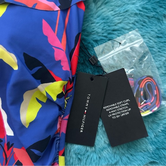 Tommy Hilfiger Vibrant Off-Shoulder Ruffle Tankini Size XXL - Picture 3 of 14